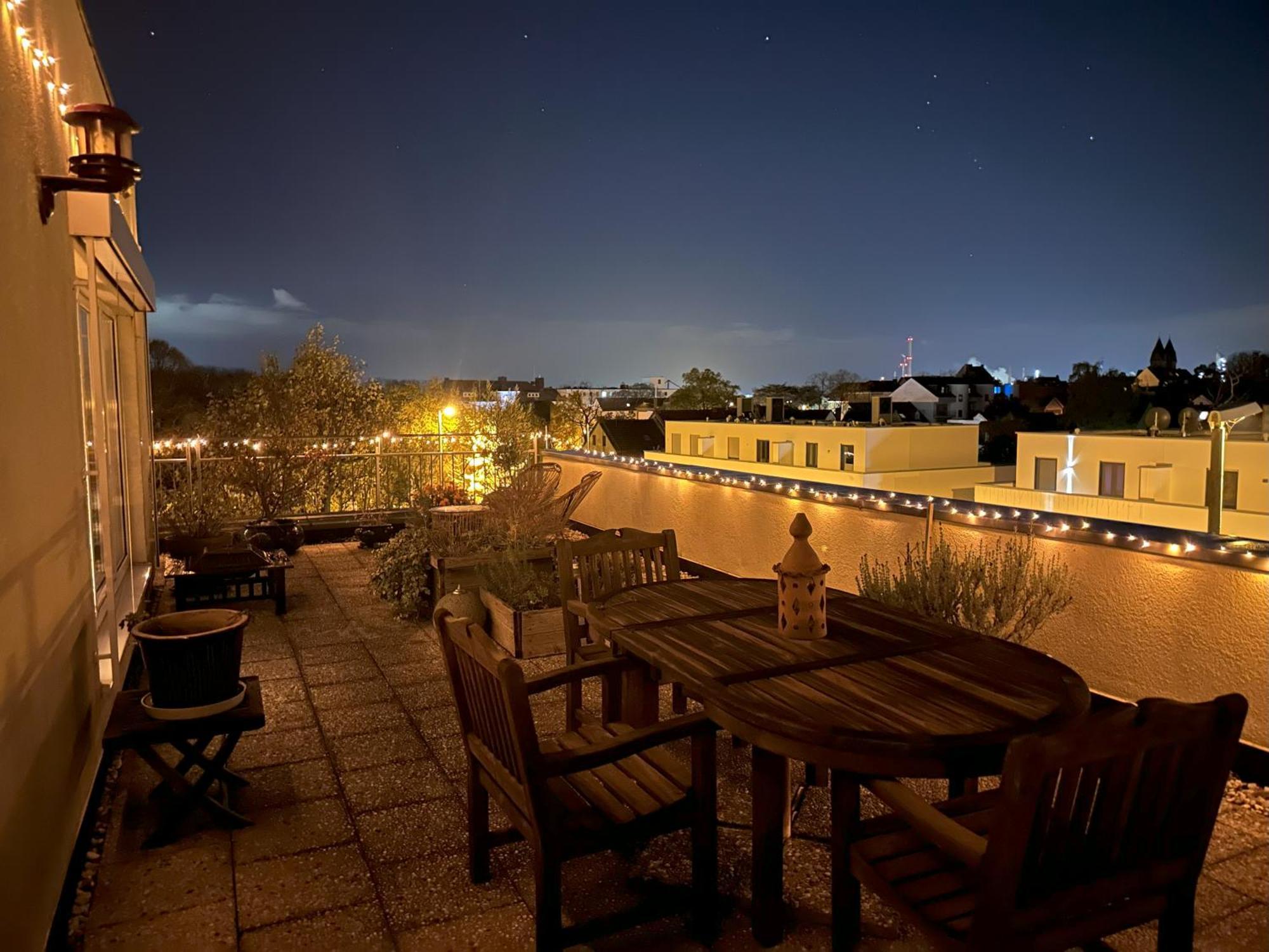 Village Vista Penthouse Wesseling Esterno foto